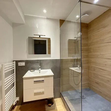 Cozy Renovated With Cinema Atmosphere And View * La Mulatiere