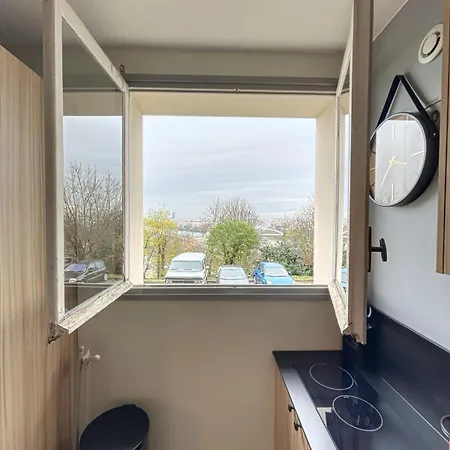 Appartement Cozy Renovated With Cinema Atmosphere And View *