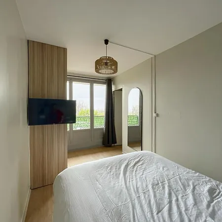 Appartement Cozy Renovated With Cinema Atmosphere And View La Mulatiere