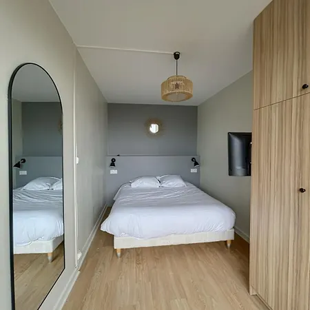 Appartement Cozy Renovated With Cinema Atmosphere And View